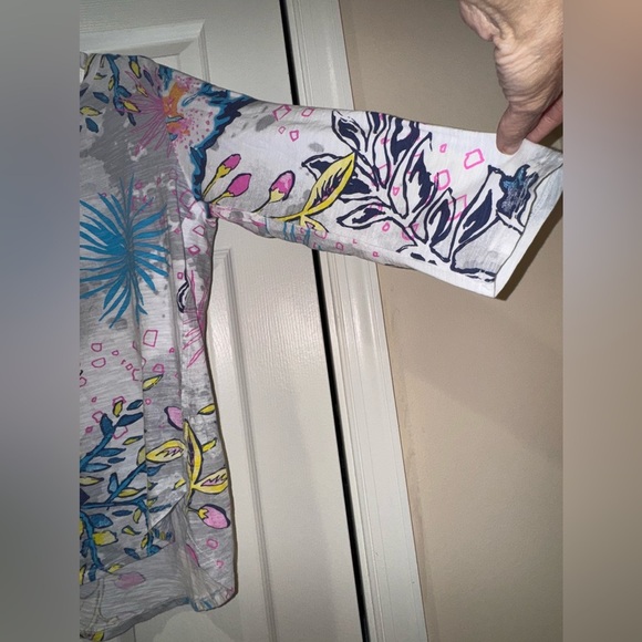Fresh Produce Floral Print Women's Top. 3/4 sleeve. Size M. VGUC - Picture 2 of 10